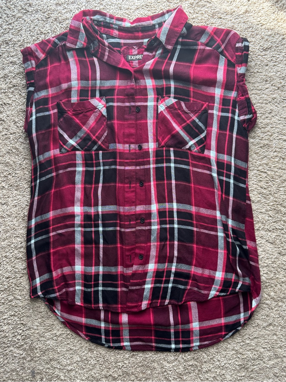 Express Women’s Plaid Sleeveless Button Down Shirt Small Burgundy Black